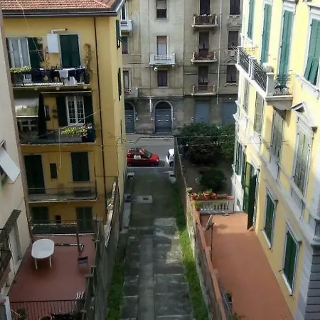 Casa Vacanze La Scaletta Apartman *